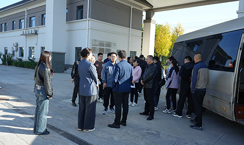 Hebei Guanyu Environmental Protection Equipment Co., Ltd. successfully received the Xinjiang Production and Construction Corps Second Division Tiemenguan City Ecological Environment Protection Special Training Class Delegation