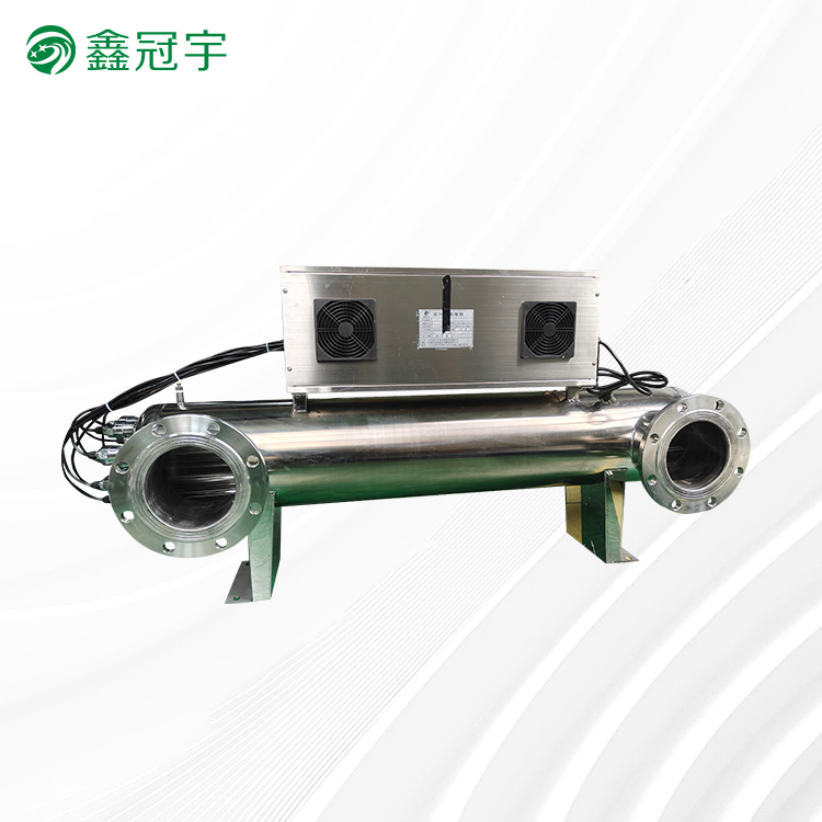 Medium flow type UV sterilizer